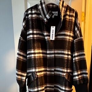 Fall plaid jacket 🍁